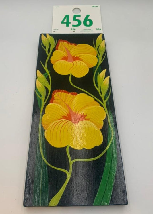 456 - Wall plaque with Flower Design